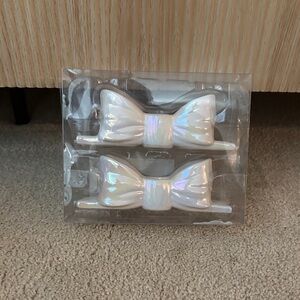 Iridescent Set of 2 Bow Taper Candle Holders - Brand New